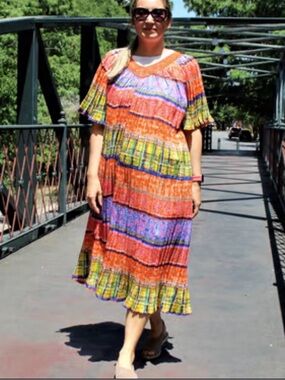 Vintage 80’s Boho Colorful Striped Crochet Yoke - Orange Multicolor
Maxi
Size 18